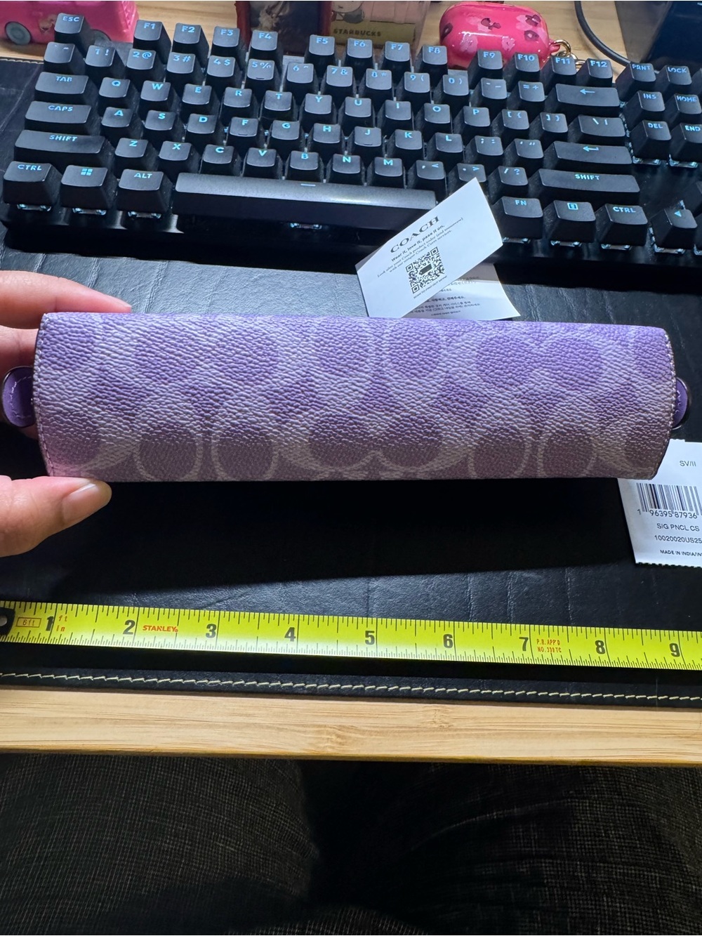 Coach signature pencil case in iris / purple - Picture 3 of 7